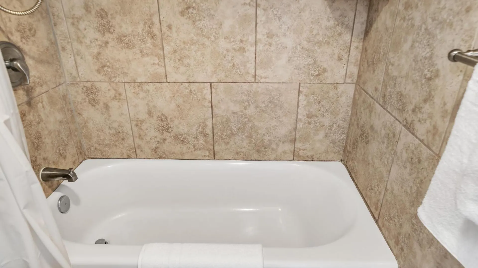 Apartment High-Floor Waikiki Ocean & Park View Condo-Free Parking Honolulu United States