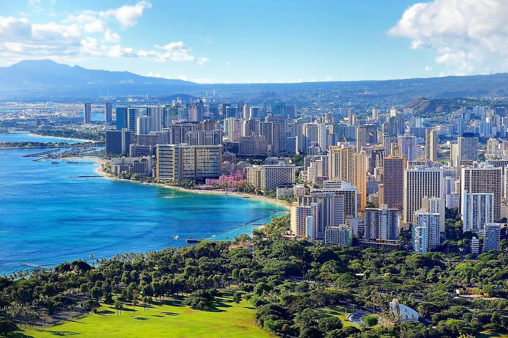 Apartamento High-Floor Waikiki Ocean & Park View Condo-Free Parking Honolulu